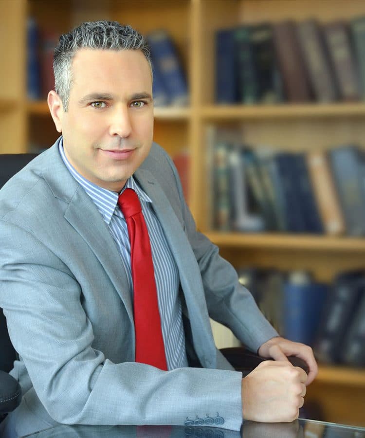 עו"ד תומר אפלדורף